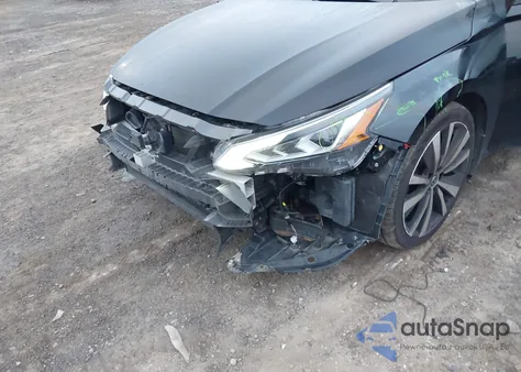 2019 Nissan Altima 2.5 Sr z USA, uszkodzony, nr VIN 1N4BL4CV6KC121444